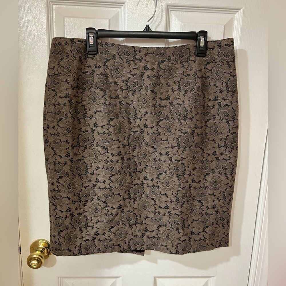 Boden Metallic Brown Lace Over Black with Back Slit Mini Skirt - Size 14 R